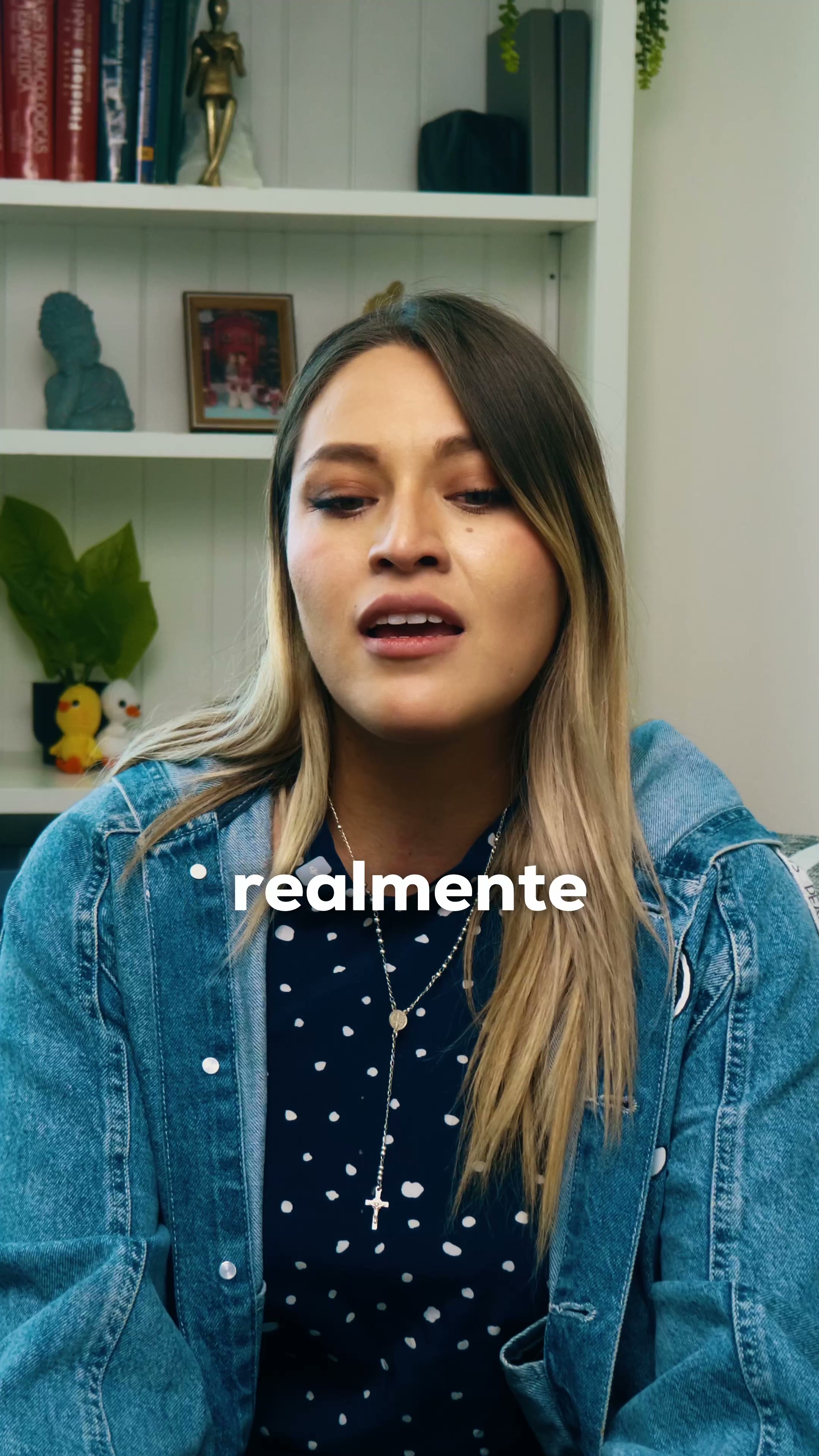 Poster del testimonio 2: Me explicó todo con dibujos antes de operar